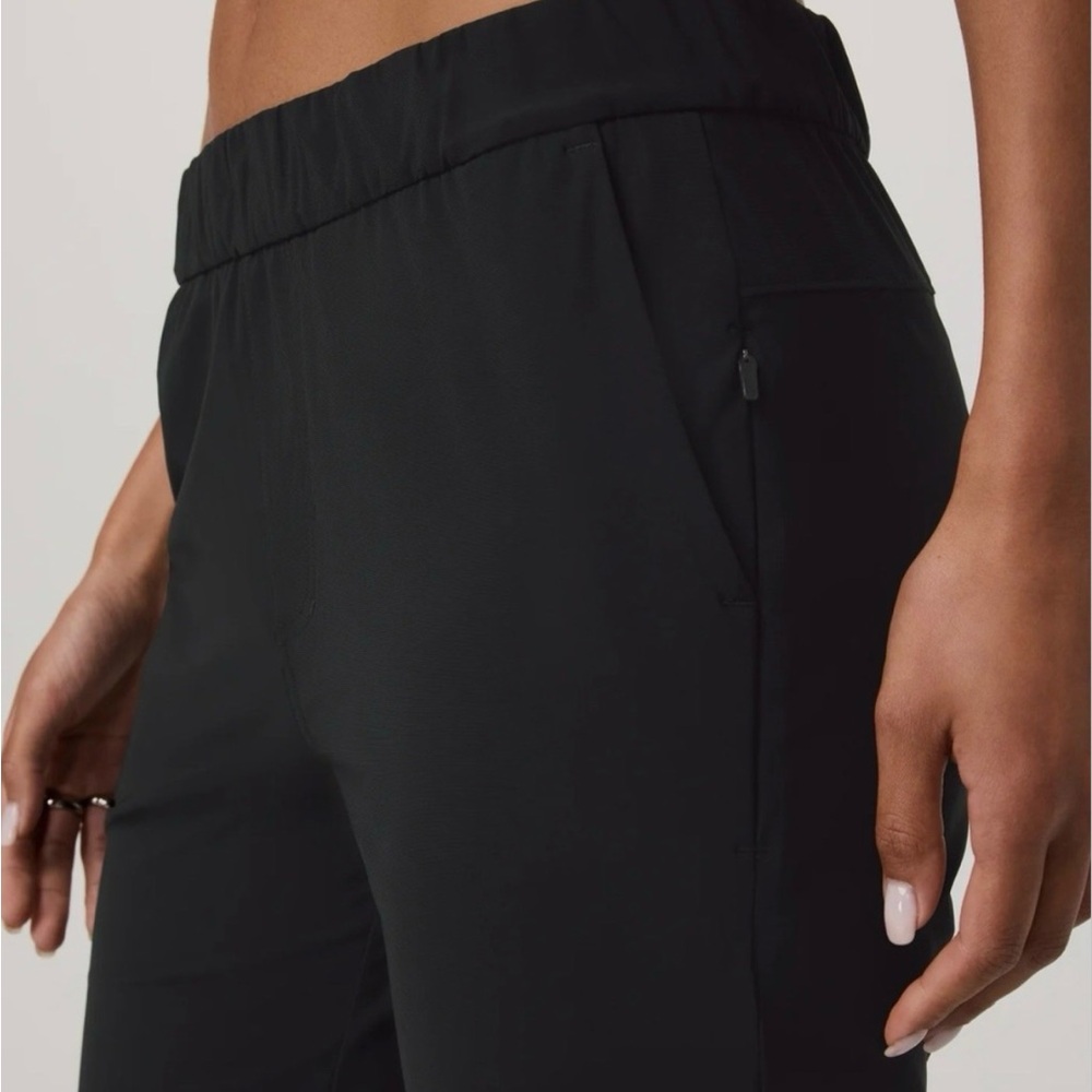 NWT Vuori Miles Ankle Pant Women’s Size XS Black Quick-Dry Stretch ~ $108 - Picture 2 of 14